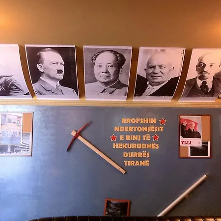 Propaganda Tirana